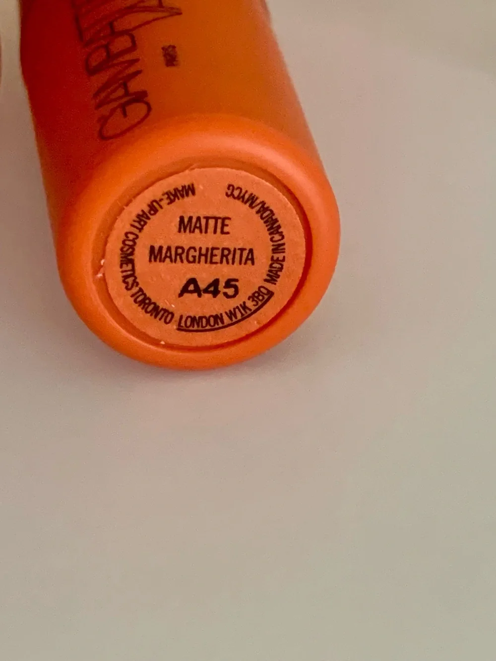 MAC GIAMBATTISTA VALLI COLLECTION (LIMITED EDITION) NEW IN BOX